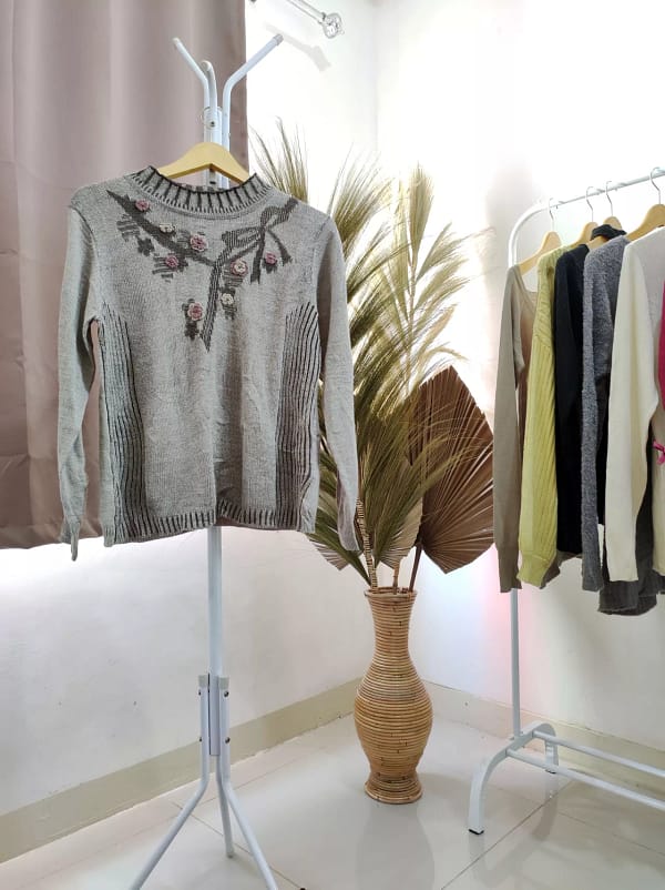 jual-baju-motif-abu-bunga